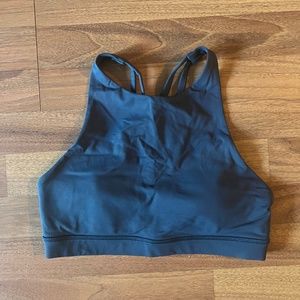 **SOLD** Lululemon Energy Bra - High Neck - Size 6 (Night Diver)
